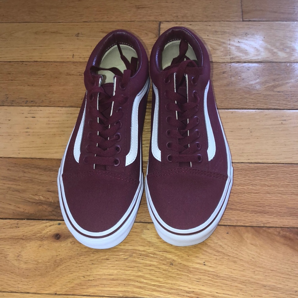 Van Old Skool Unisex Women 8, Men 6.5